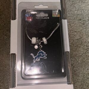 NIB Detroit Lions women’s charm necklace